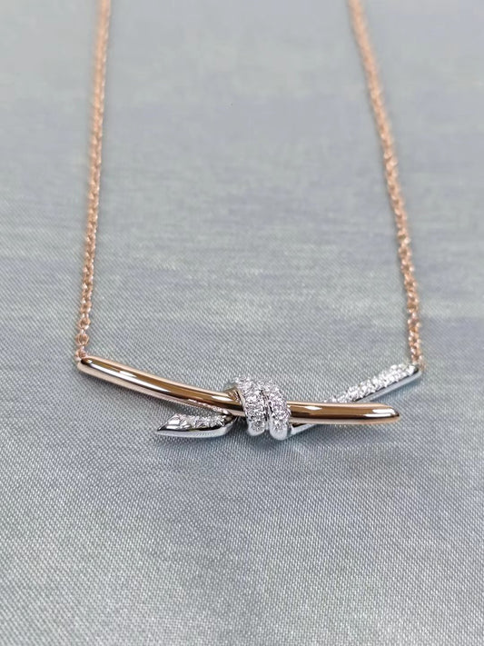 Tiffany Knot Pendant in Yellow Gold with Diamonds