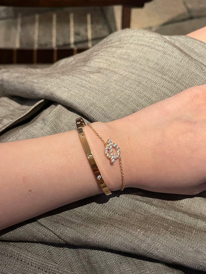 Cartier Love Small Size, 10 Diamond