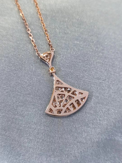 Divas’ Dream Necklace 18K Rosegold